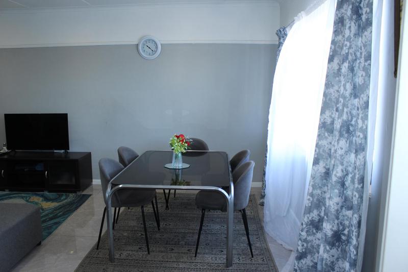 2 Bedroom Property for Sale in Fairfield Estate Western Cape